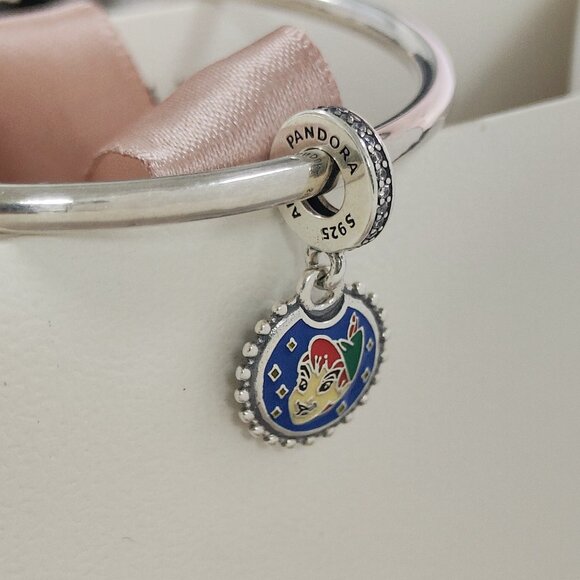 Pandora Disney Parks Peter Pan 70th Anniversary Exclusive Dangle Charm with box - Picture 3 of 8